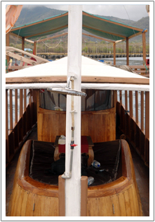 Private cabin boat lounge