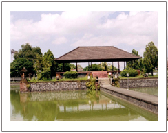 Mayura floating palace, Lombok city tour