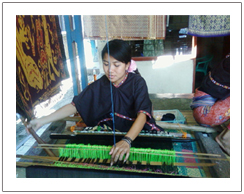 Lombok weaving village