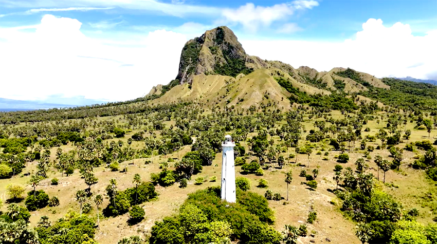 Nuca Molas and WaeRebo Adventure 2 days