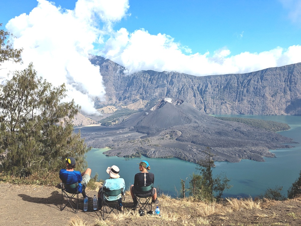2 Days Trekking Crater Rim Rinjani