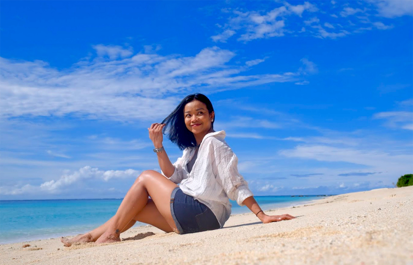 Lowok Beach Nuca Molas Flores Island