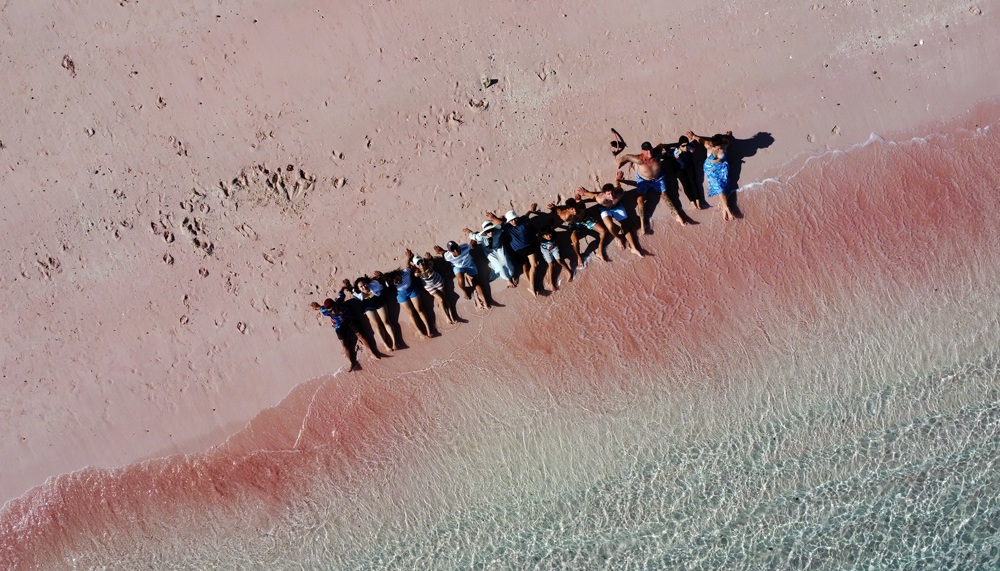 Long Pink Beach - One day shared Komodo tour